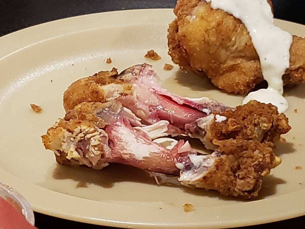 Gustos Family Pizzaria | restaurant | 10230 Old Rte 36, Dawson, IL 62520, USA | 2173644546 OR +1 217-364-4546