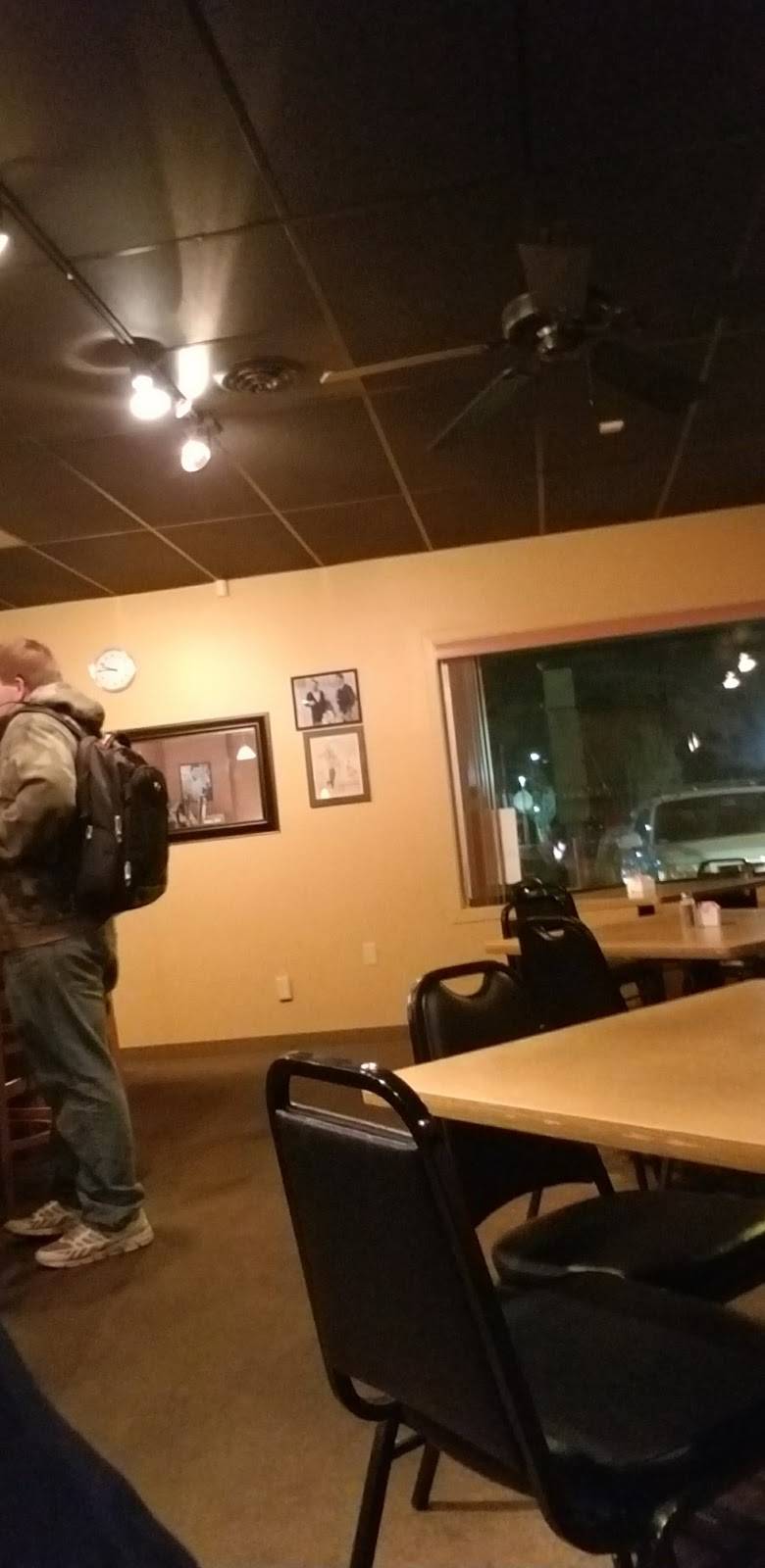 Dinos | restaurant | 1500 Osolo Rd # 2, Elkhart, IN 46514, USA | 5742641300 OR +1 574-264-1300