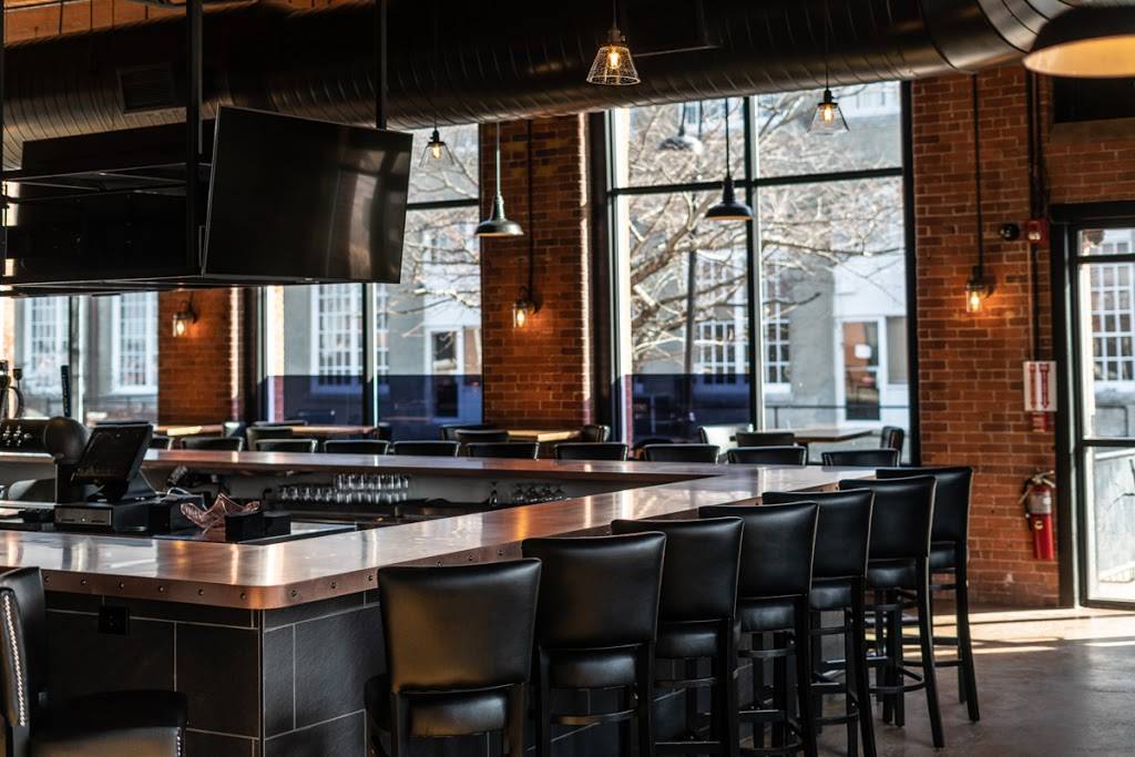 Three V | restaurant | 10 Cordage Park Cir #253, Plymouth, MA 02360, USA | 5089274046 OR +1 508-927-4046