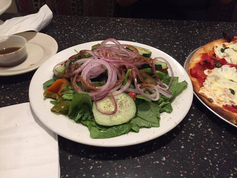 Paisanos Pizzeria & Restaurant | restaurant | 1511 US-22, Watchung, NJ 07069, USA | 9087551944 OR +1 908-755-1944