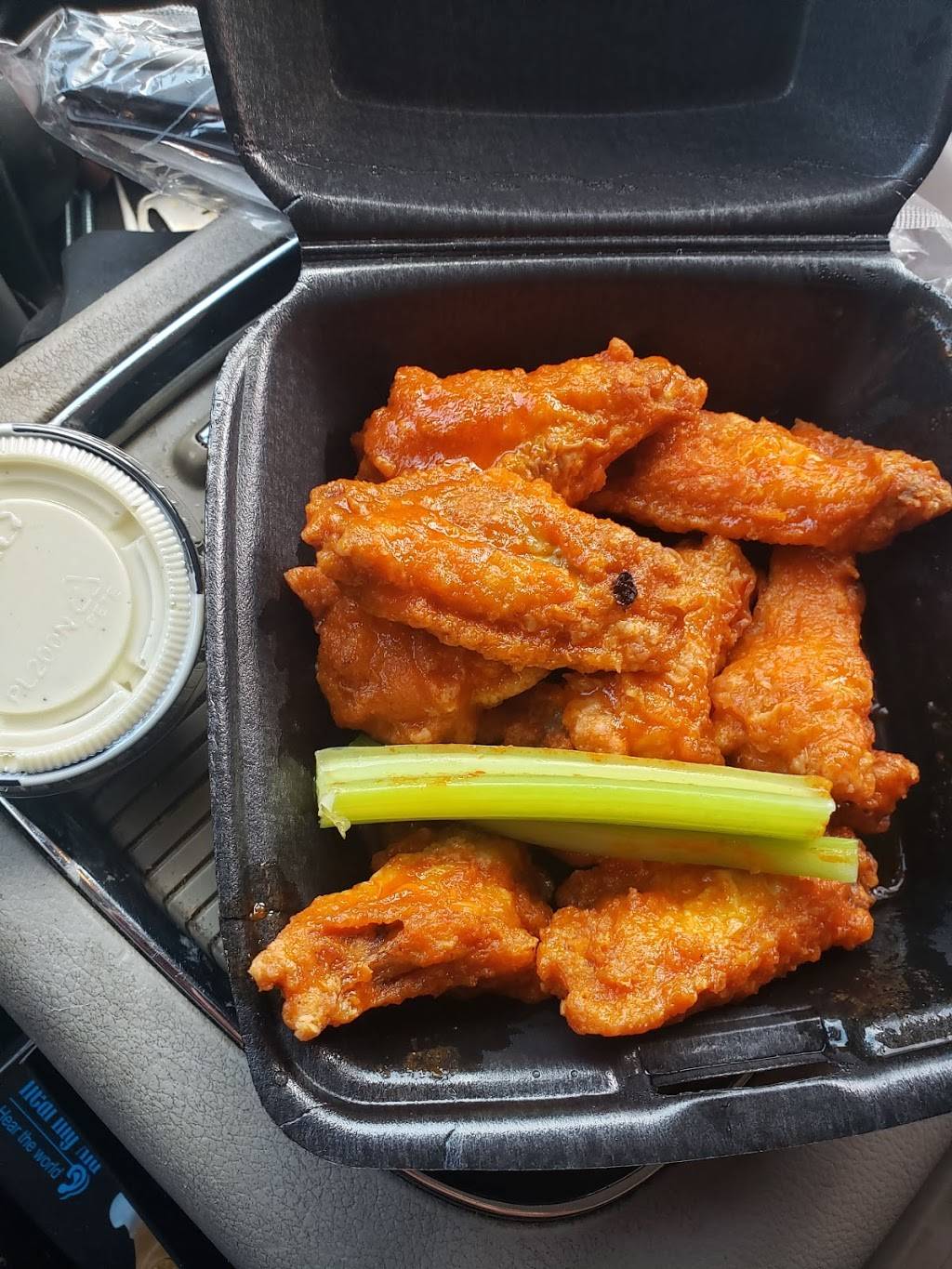 Ruby Tuesday | restaurant | 6708 Tyrone Blvd N, St. Petersburg, FL 33710, USA | 7273476611 OR +1 727-347-6611