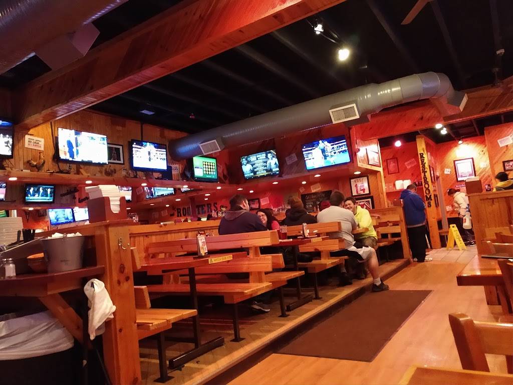 Roosters | restaurant | 5225 Nike Station Way, Hilliard, OH 43026, USA | 6147776125 OR +1 614-777-6125