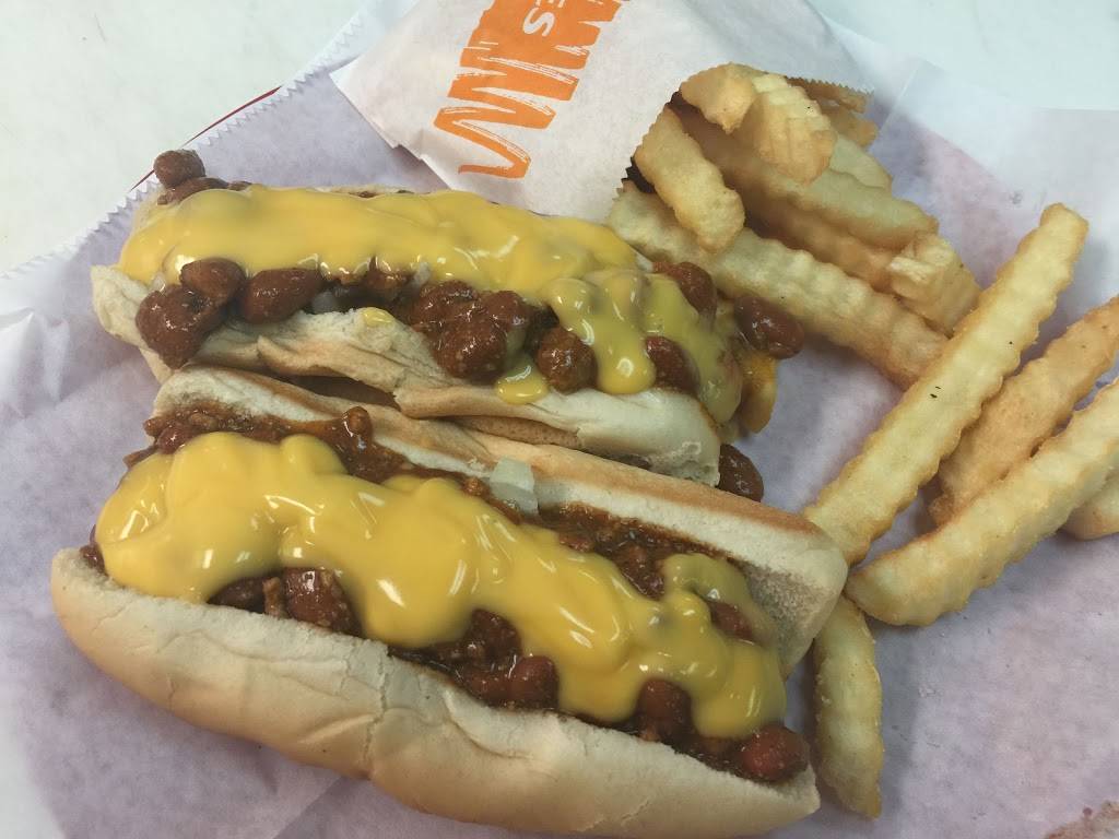 Debs Hot Dogs | restaurant | 1395 4th Ave SW #6002, Bessemer, AL 35022, USA | 2054247600 OR +1 205-424-7600