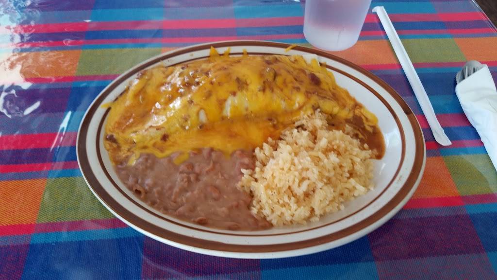 La Pequena | restaurant | 37143 Lock St, Dade City, FL 33523, USA | 3525210463 OR +1 352-521-0463