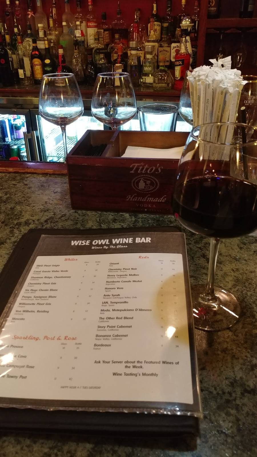 Wise Owl Wine Bar | restaurant | 6206 Muhlhauser Rd, West Chester Township, OH 45069, USA | 5138609463 OR +1 513-860-9463