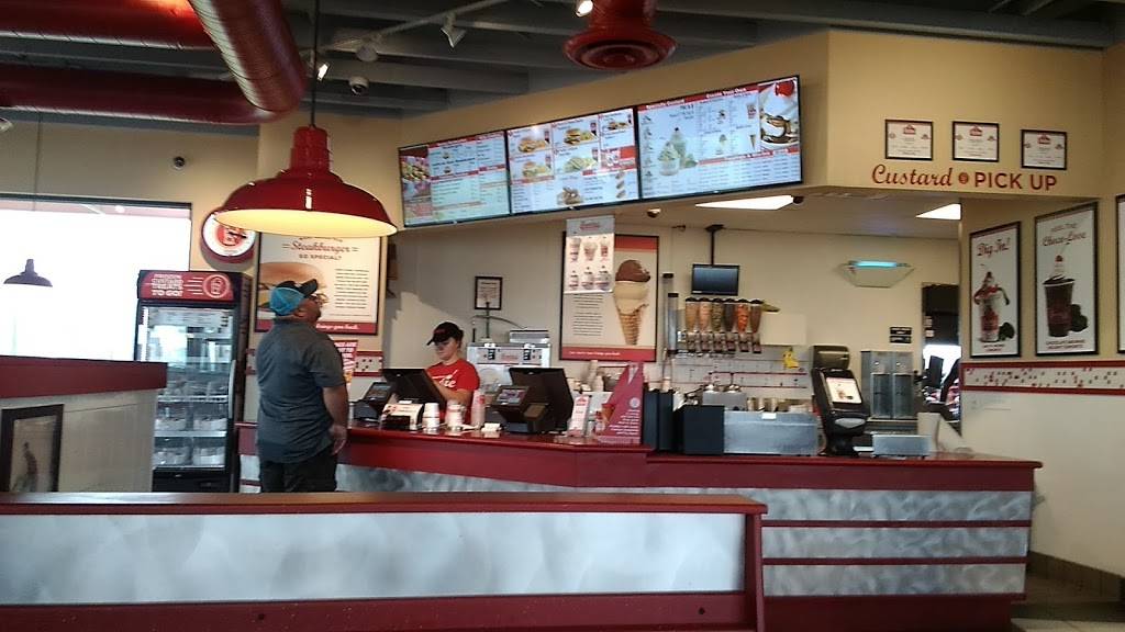 Freddys Frozen Custard & Steakburgers | restaurant | 2848 N Green River Rd, Evansville, IN 47715, USA | 8129094395 OR +1 812-909-4395