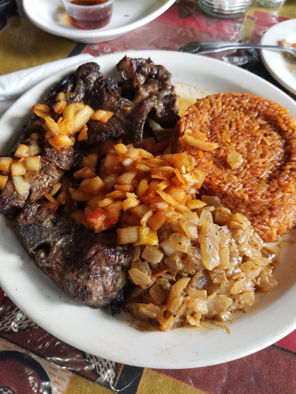 Yassa African Restaurant | restaurant | 3511 S King Dr, Chicago, IL 60653, USA | 7734885599 OR +1 773-488-5599