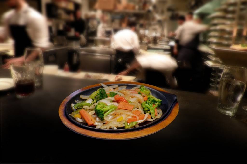 Las Vegas Restaurant | restaurant | 7175 Security Blvd, Windsor Mill, MD 21244, USA | 4102773970 OR +1 410-277-3970