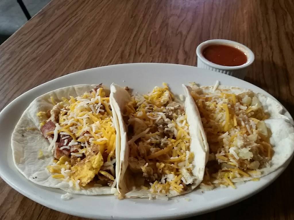 Evitas Mexican Restaurant | restaurant | 401 S Blue Mound Rd, Fort Worth, TX 76131, USA | 8178470963 OR +1 817-847-0963