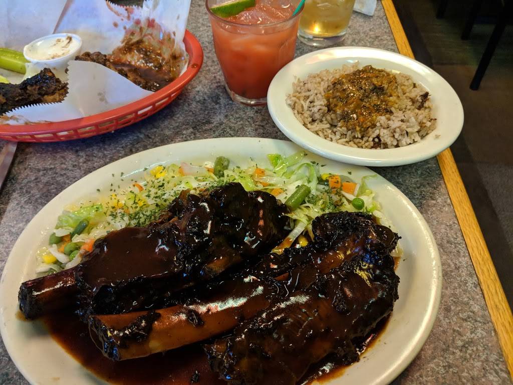 Caribbean Delights | restaurant | 2304 N 72nd St, Omaha, NE 68134, USA | 4023911081 OR +1 402-391-1081