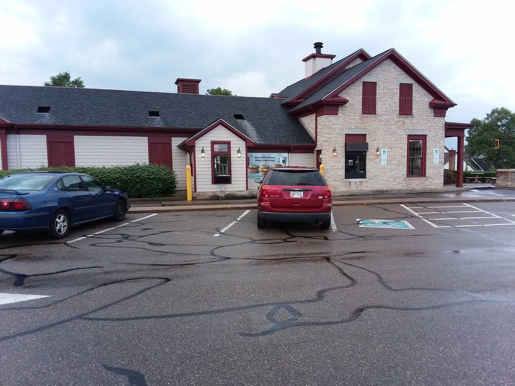 McDonalds | cafe | 134 W Streetsboro St, Hudson, OH 44236, USA | 3306504284 OR +1 330-650-4284