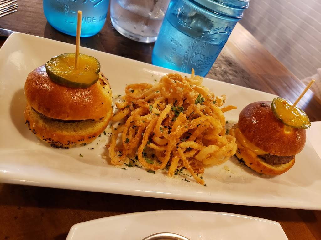 Blackwall Hitch | restaurant | 700 E Pratt St, Baltimore, MD 21202, USA | 4437597176 OR +1 443-759-7176