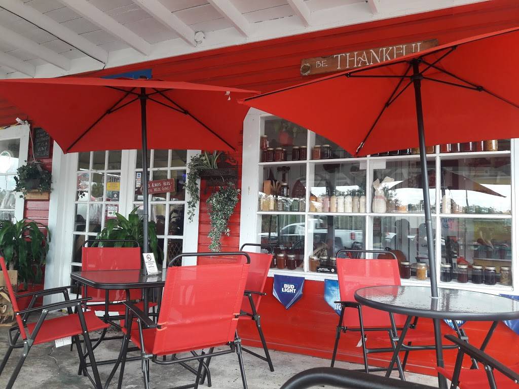 Todd and Shellys Cafe, Pub, Farm fresh Produce Market | cafe | 5625 SE Abshier Blvd, Belleview, FL 34420, USA | 3526935877 OR +1 352-693-5877