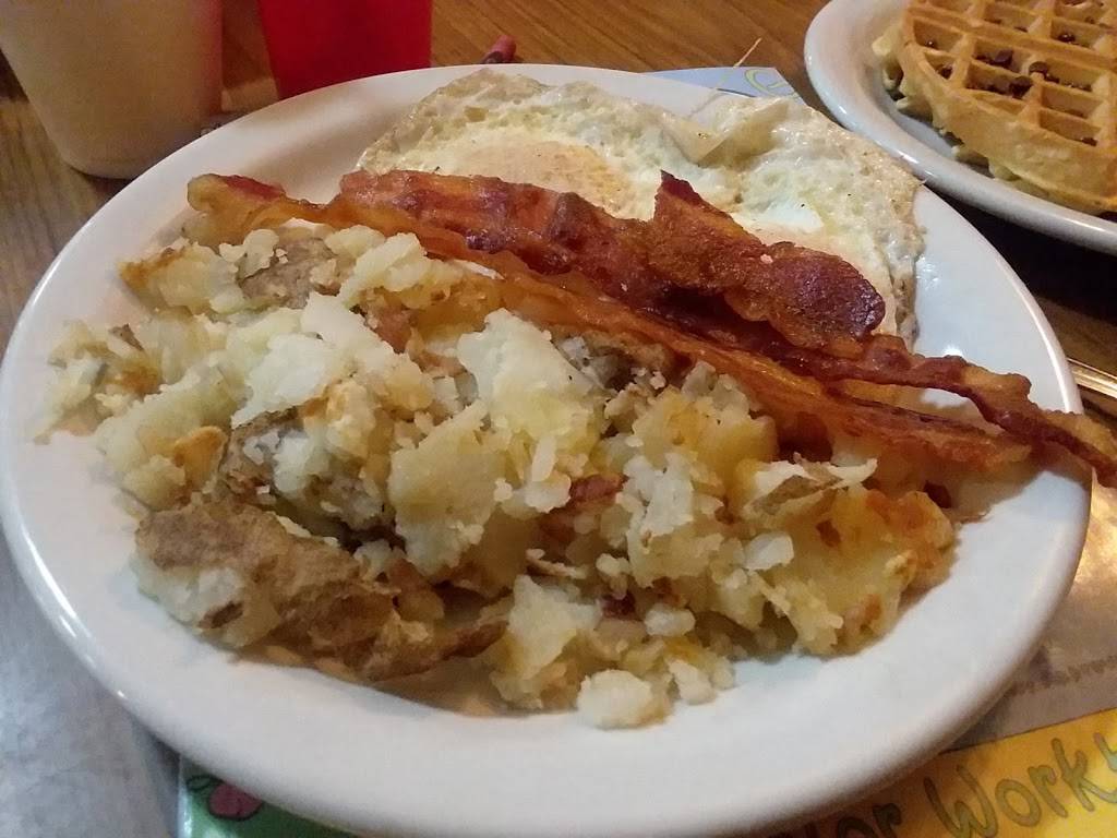 Cherokee Restaurant | restaurant | 1971 W Sherman Blvd, Muskegon, MI 49441, USA | 2317597006 OR +1 231-759-7006