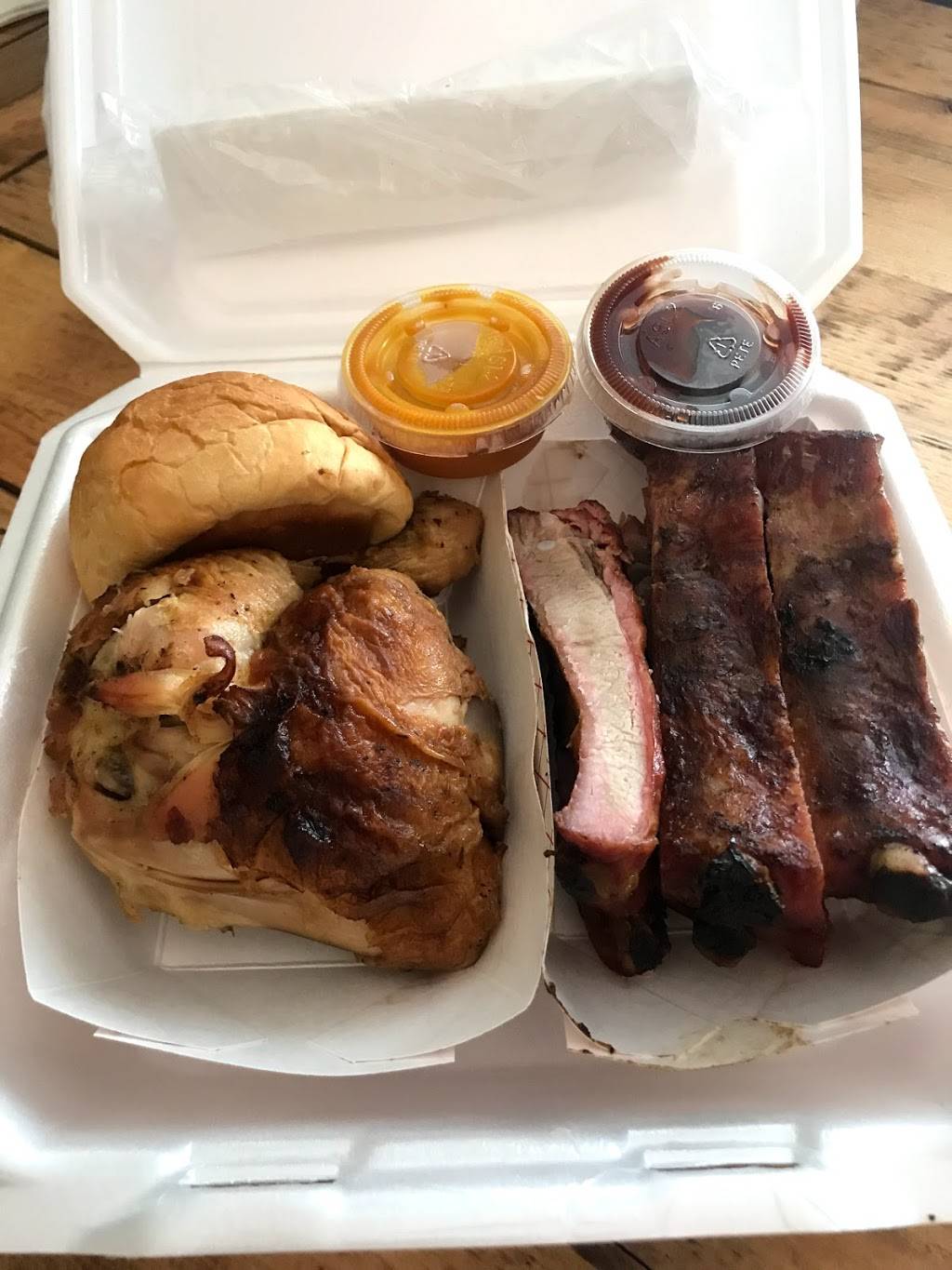 Willies BBQ | restaurant | 17440 7th St, Montverde, FL 34756, USA | 4074692700 OR +1 407-469-2700