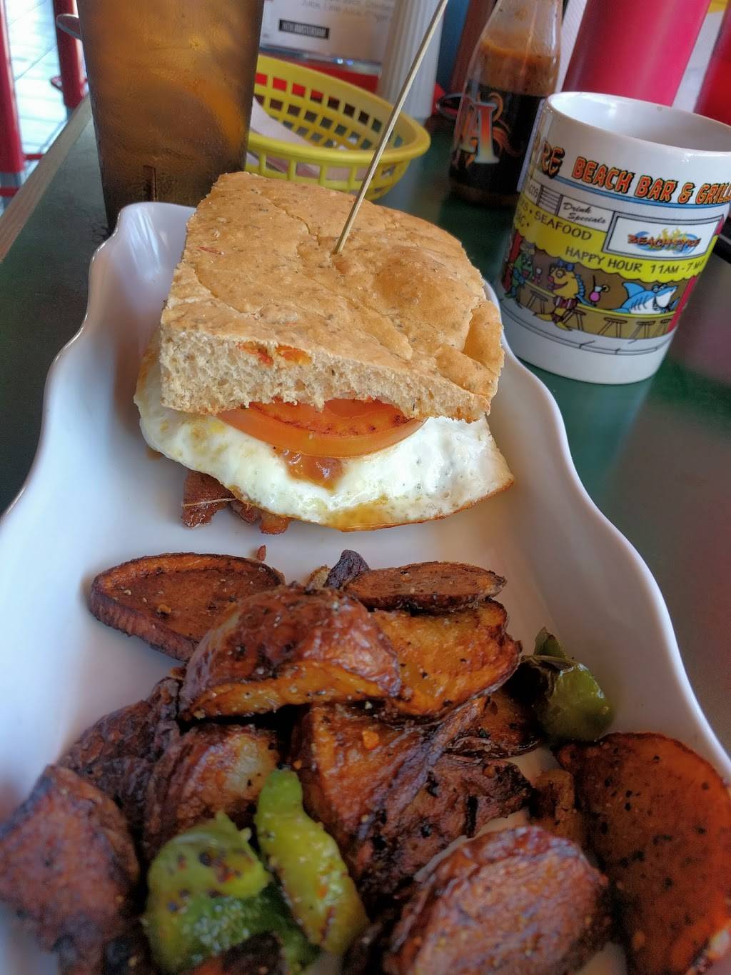 Beach Fire Beach Bar & Grille | restaurant | 608 Mandalay Ave, Clearwater Beach, FL 33767, USA | 7274085200 OR +1 727-408-5200