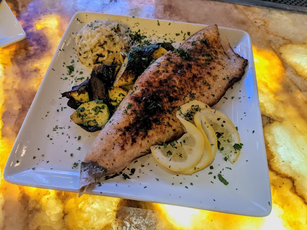 Downtown Louies Lounge | restaurant | 30 Clifford St, Detroit, MI 48226, USA | 3139611600 OR +1 313-961-1600