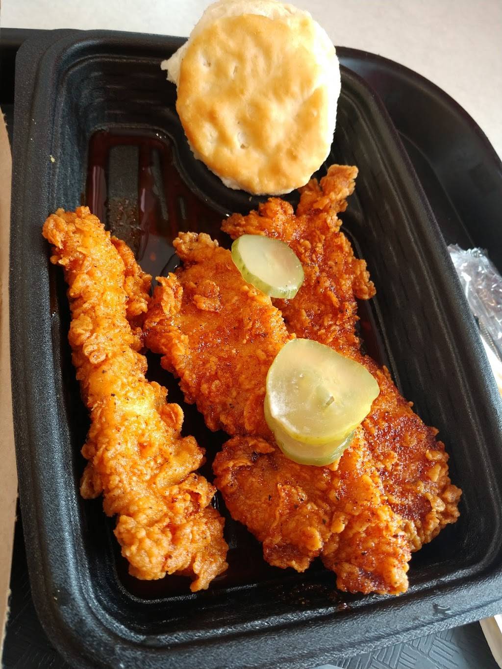 KFC | restaurant | 1110 E Wishkah St, Aberdeen, WA 98520, USA | 3605335757 OR +1 360-533-5757