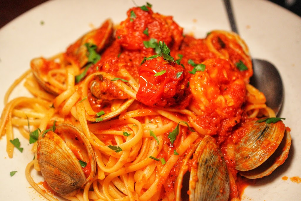 Giacomos | restaurant | 431 Columbus Ave, Boston, MA 02116, USA | 6175365723 OR +1 617-536-5723