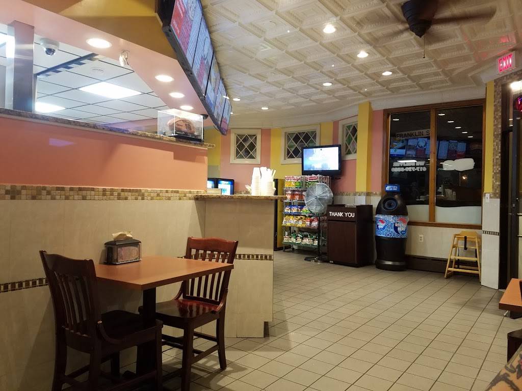 Brothers | restaurant | 293 Cypress St, Brookline, MA 02445, USA | 6177395500 OR +1 617-739-5500