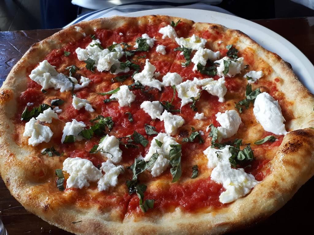 Capocaccia Trattoria | restaurant | 1366 Yonge St, Toronto, ON M4T 3A7, Canada | 4169213141 OR +1 416-921-3141