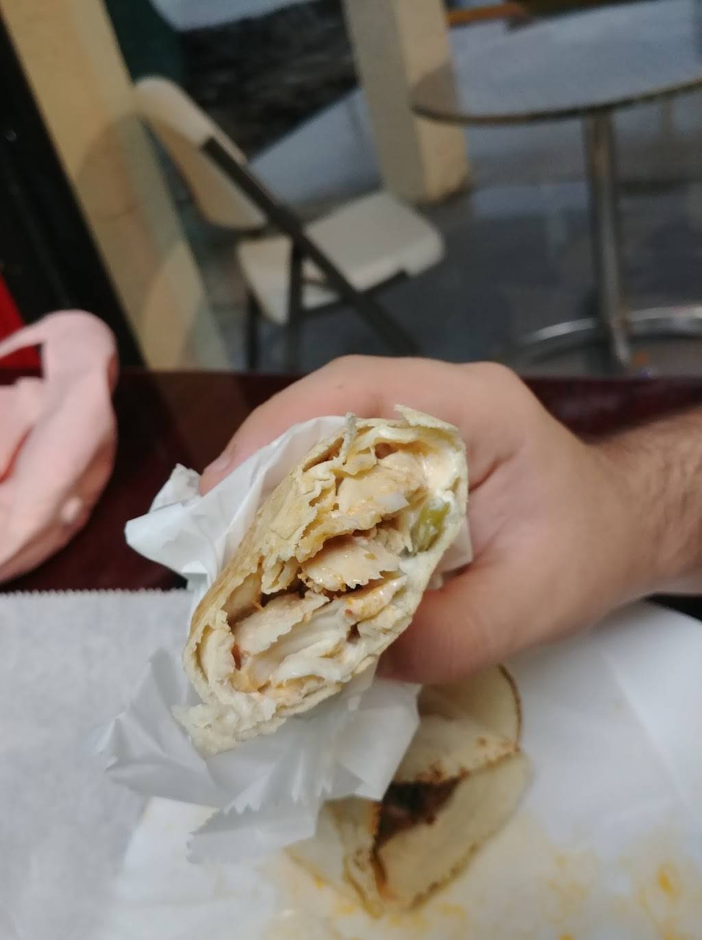 Alexanders Shawarma | restaurant | 4819 E Busch Blvd, Tampa, FL 33617, USA | 8135706656 OR +1 813-570-6656