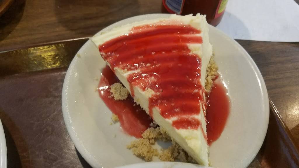 Smoke House Steaks & Seafood Restaurant | restaurant | 348 Finley Ave W, Birmingham, AL 35204, USA | 2053236427 OR +1 205-323-6427