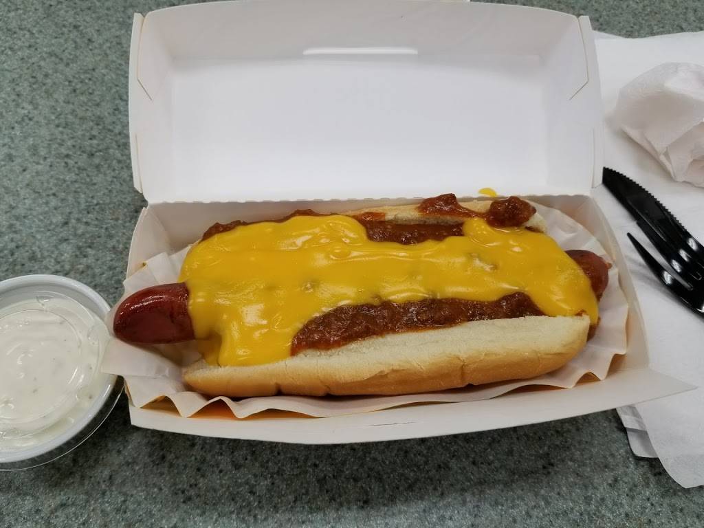 Nathans Famous Hot Dogs | restaurant | 1401 S Kings Hwy, Myrtle Beach, SC 29577, USA | 8437122496 OR +1 843-712-2496