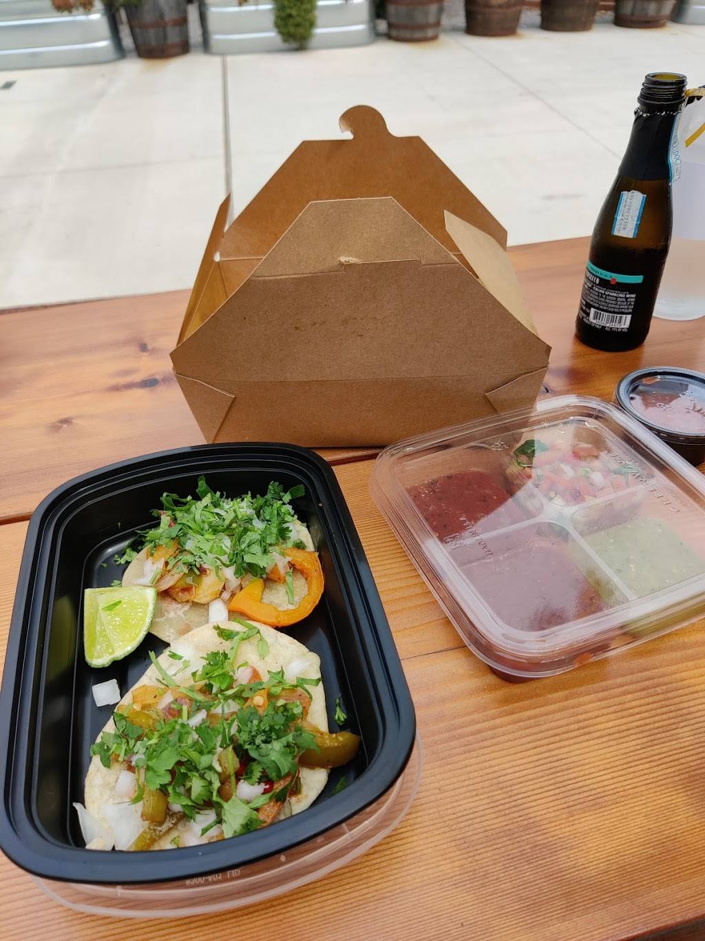 CT Al Pastor | restaurant | 6330 Halcyon Way Ste. 740, Alpharetta, GA 30005, USA | 6786917196 OR +1 678-691-7196