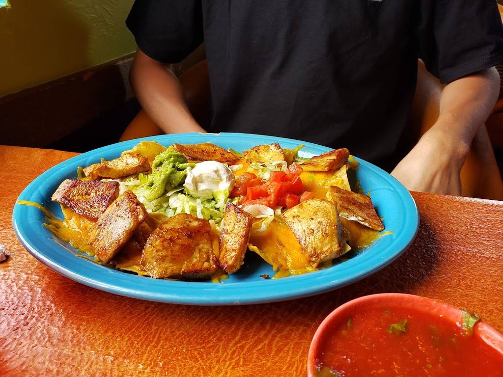 Acambaro Mexican Restaurant | restaurant | 505 Plaza Dr, Monett, MO 65708, USA | 4173548408 OR +1 417-354-8408