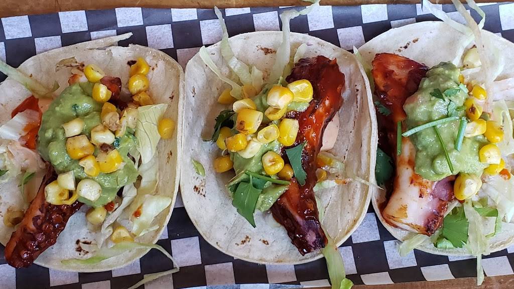 Playa Cabana | restaurant | 111 Dupont St, Toronto, ON M5R 1V4, Canada | 4169293911 OR +1 416-929-3911