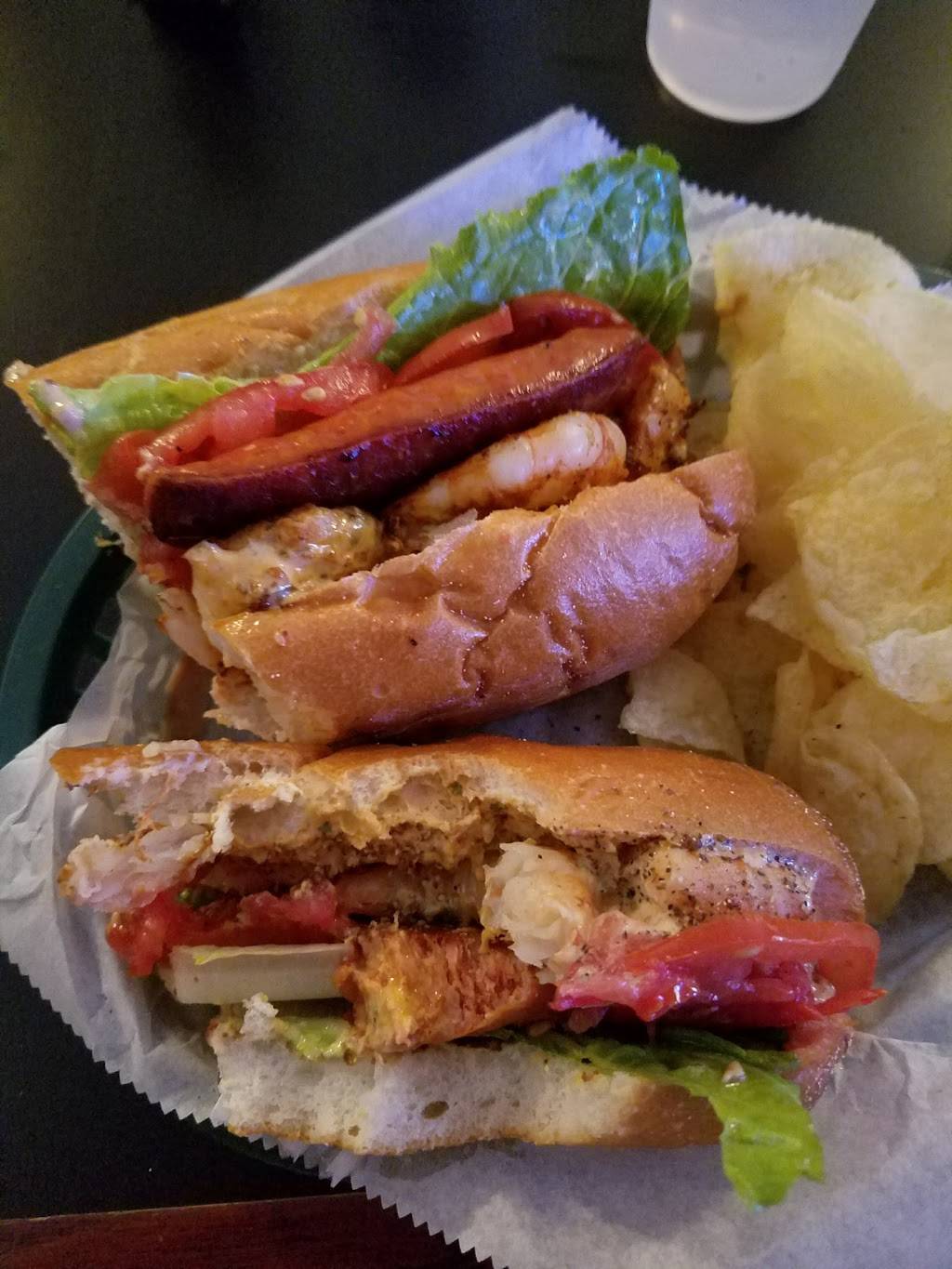 St Georges Country Store | restaurant | 1 Delaware St, St Georges, DE 19733, USA | 3028368202 OR +1 302-836-8202