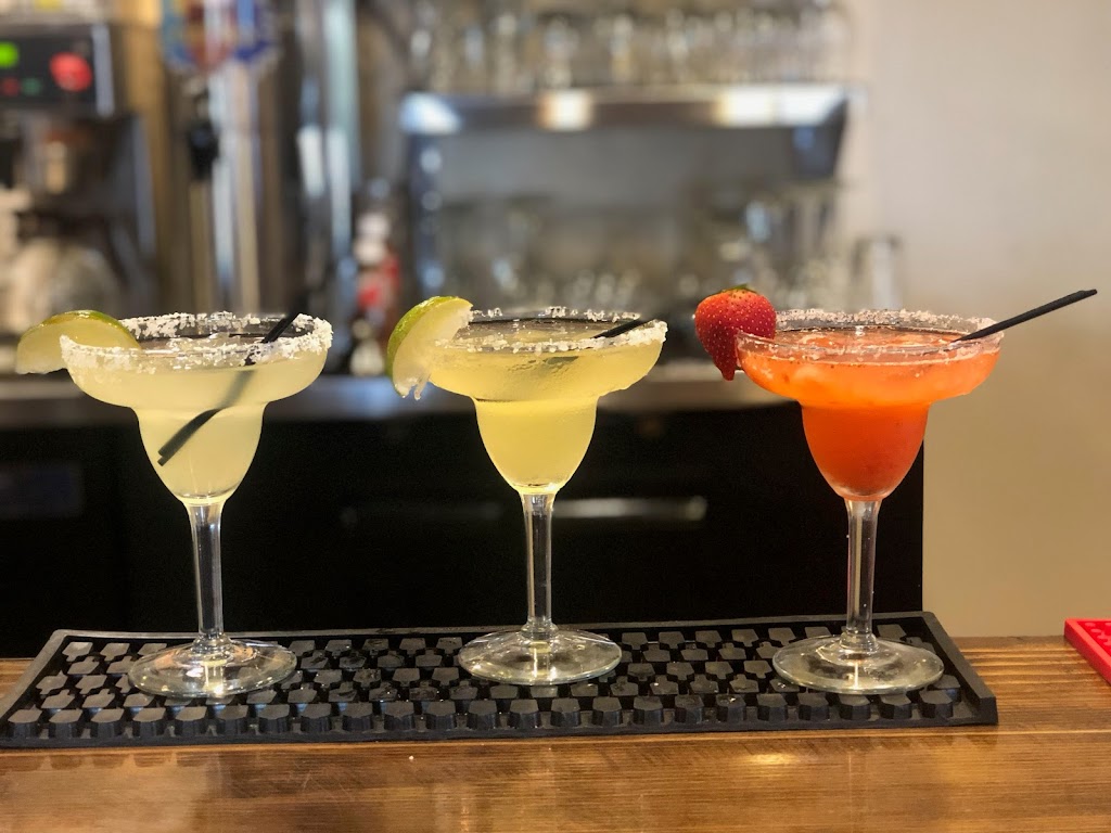 El Paraiso Mexican-Italian Restaurant | restaurant | 1150 N, AZ-89, Chino Valley, AZ 86323, USA | 9286364060 OR +1 928-636-4060