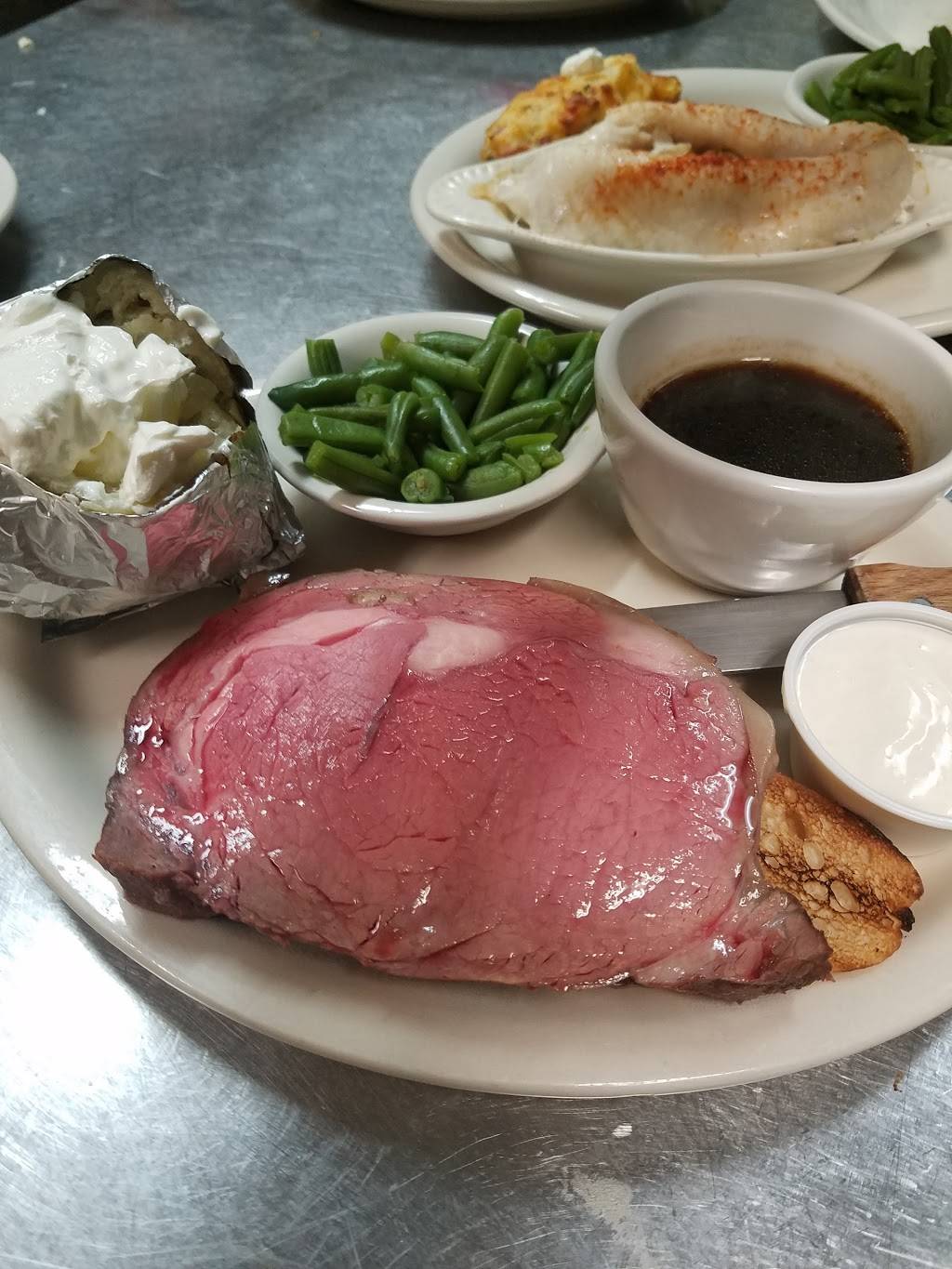 The Rib Cage | restaurant | 144 Chesterfield Ln, Maumee, OH 43537, USA | 4198870828 OR +1 419-887-0828