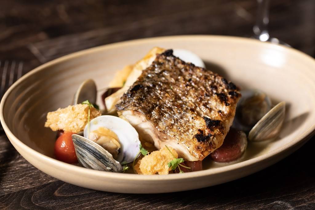 ETA Restaurant + Bar | restaurant | 455 N Park Dr, Chicago, IL 60611, USA | 3128406605 OR +1 312-840-6605