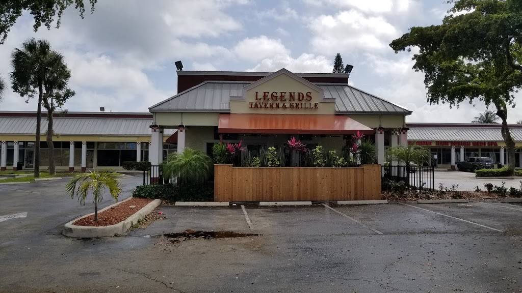 Legends Tavern and Grille | restaurant | 3128 N Federal Hwy, Lighthouse Point, FL 33064, USA | 7542208932 OR +1 754-220-8932