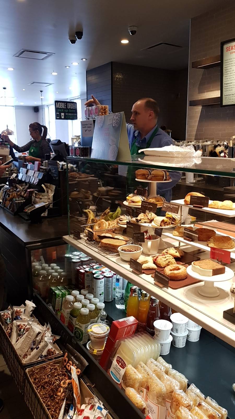 Starbucks | cafe | 3899 Medina Rd, Akron, OH 44333, USA | 3306709190 OR +1 330-670-9190