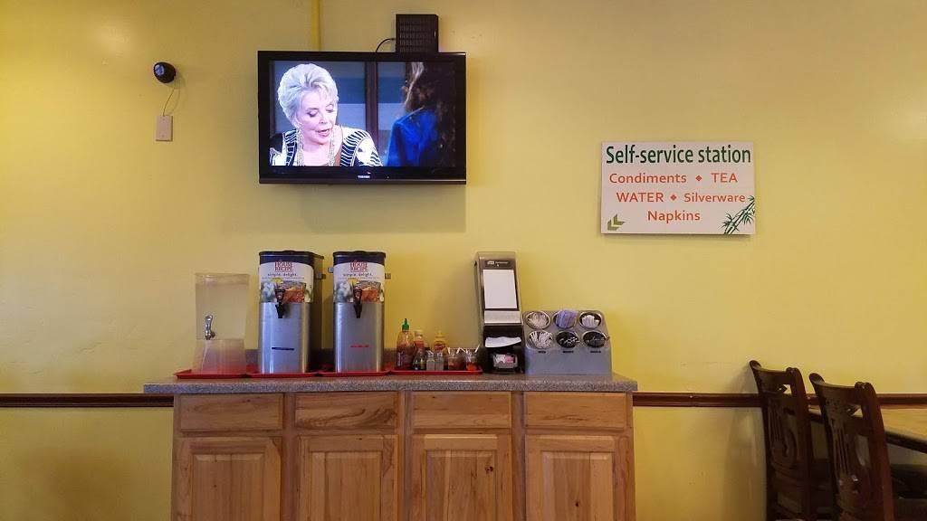 Baitong Thai restaurant | restaurant | 6934 W Military Dr, San Antonio, TX 78227, USA | 2103547677 OR +1 210-354-7677