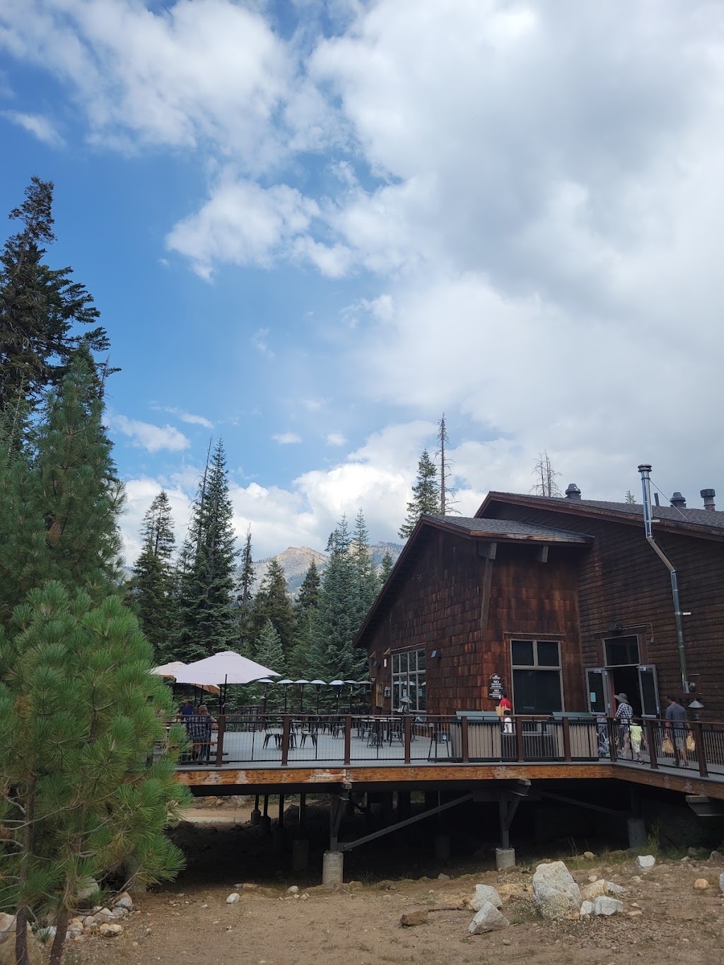 The Peaks Restaurant | restaurant | 64740 Wuksachi Way, Sequoia National Park, CA 93262, USA | 5596257700 OR +1 559-625-7700