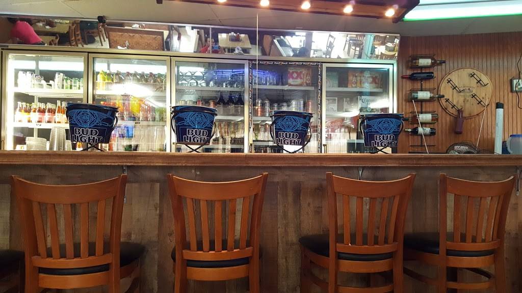 La Gran Parada Food Store | restaurant | 5266 Beach Blvd, Jacksonville, FL 32207, USA | 9043790463 OR +1 904-379-0463