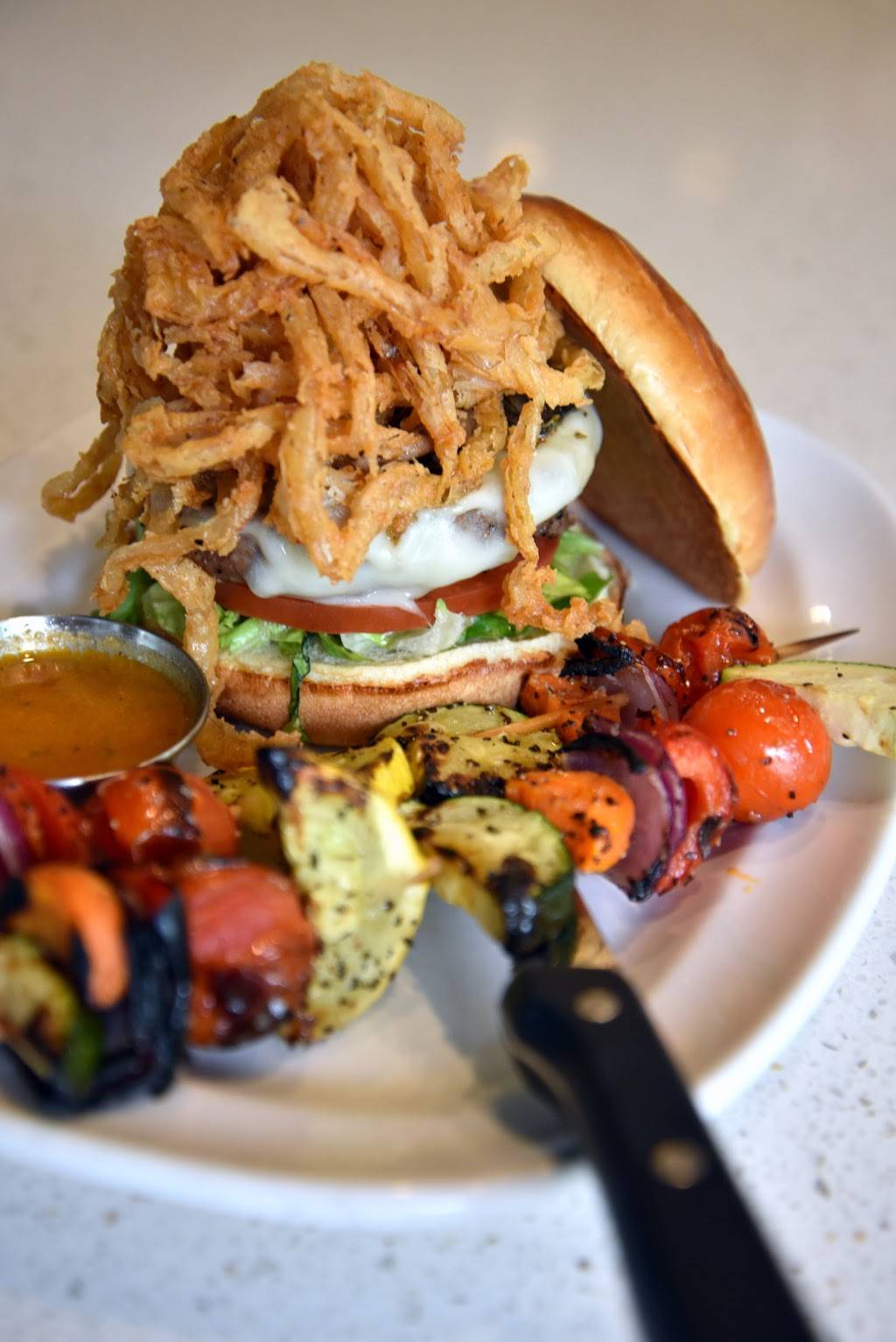 The Counter | restaurant | 9110 Strada Pl Ste 6130, Naples, FL 34108, USA | 2395660644 OR +1 239-566-0644