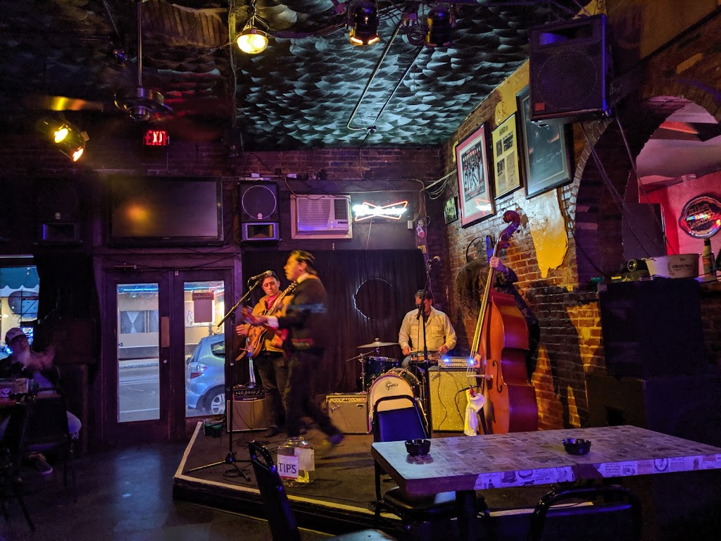 Murphys | restaurant | 1589 Madison Ave, Memphis, TN 38104, USA | 9017264193 OR +1 901-726-4193