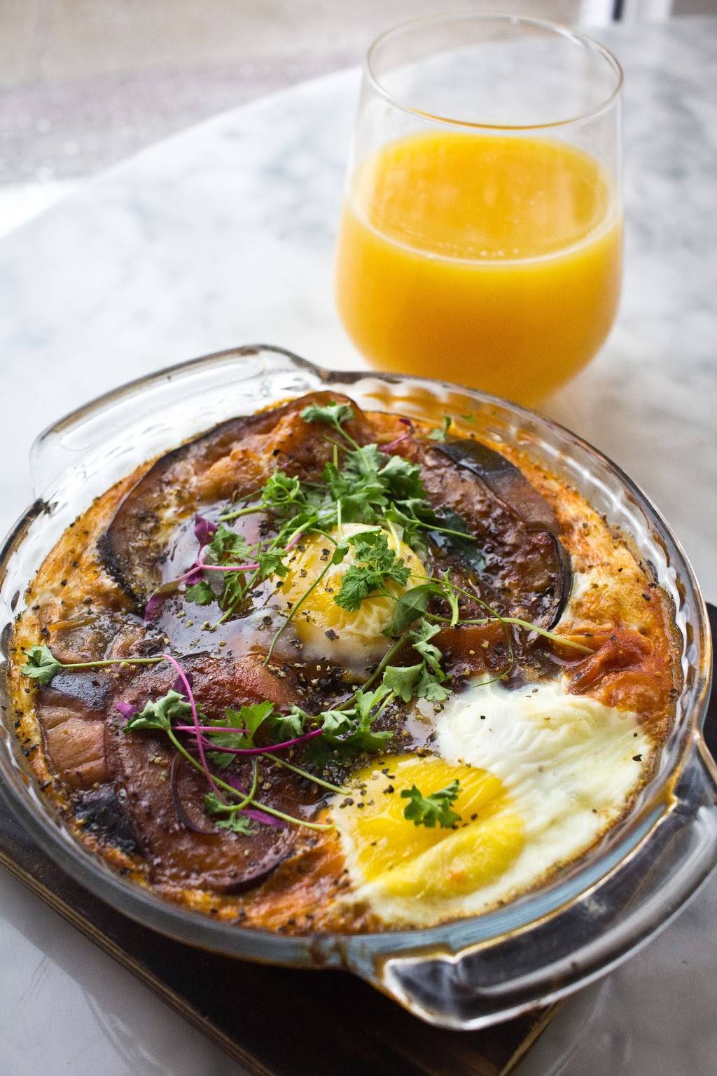 Zatar Lebanese Tapas & Bar | restaurant | 2825 Commerce St, Dallas, TX 75226, USA | 9728637100 OR +1 972-863-7100