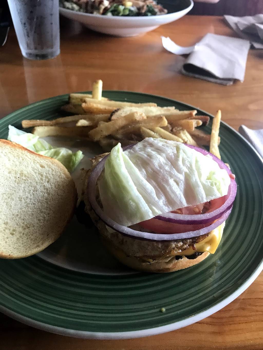 Applebees Grill + Bar | restaurant | 4638 FL-64, Bradenton, FL 34208, USA | 9417486800 OR +1 941-748-6800