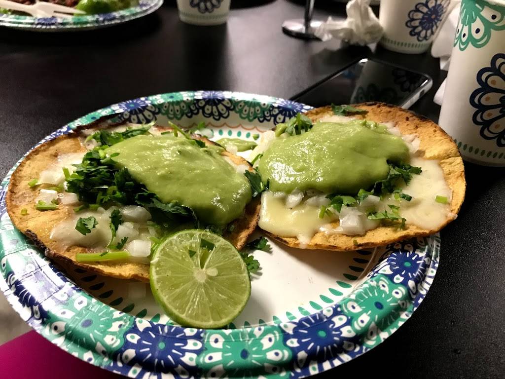 Tacos Tijuana | restaurant | 4925 W Bell Rd, Glendale, AZ 85308, USA | 6232232212 OR +1 623-223-2212