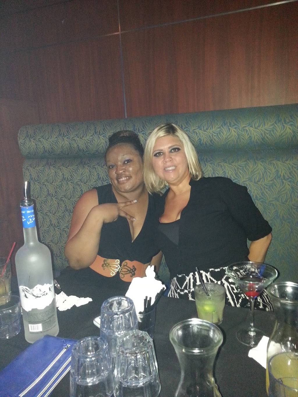 Shark Bar and Grill | restaurant | 6121 W Park Blvd, Plano, TX 75093, USA | 2148105483 OR +1 214-810-5483