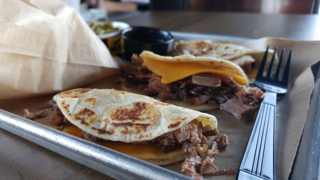 Dickeys Barbecue Pit | restaurant | 1227 Ohio Pike, Amelia, OH 45102, USA | 5138022700 OR +1 513-802-2700