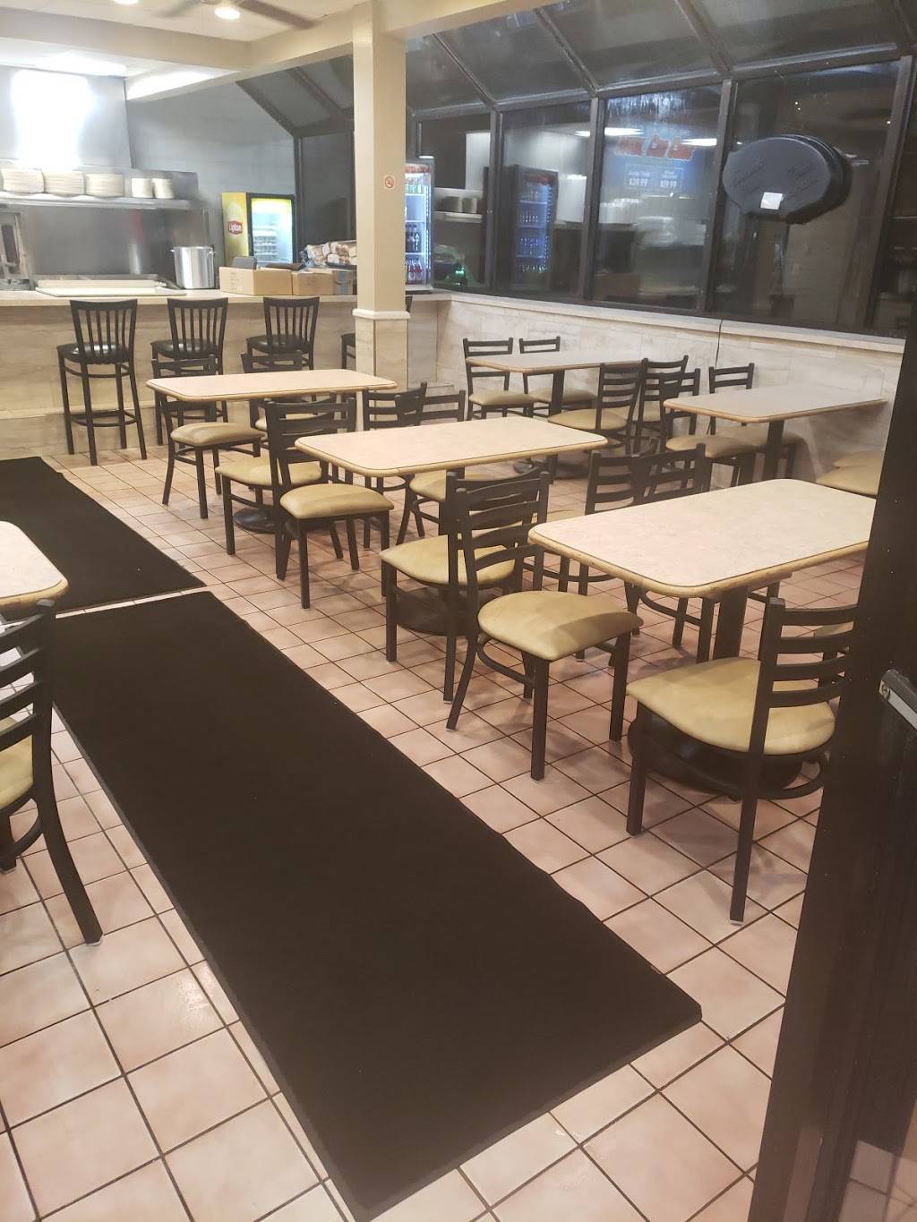 Redford Coney Island | restaurant | 25813 W Seven Mile Rd, Redford Charter Twp, MI 48240, USA | 3135373100 OR +1 313-537-3100