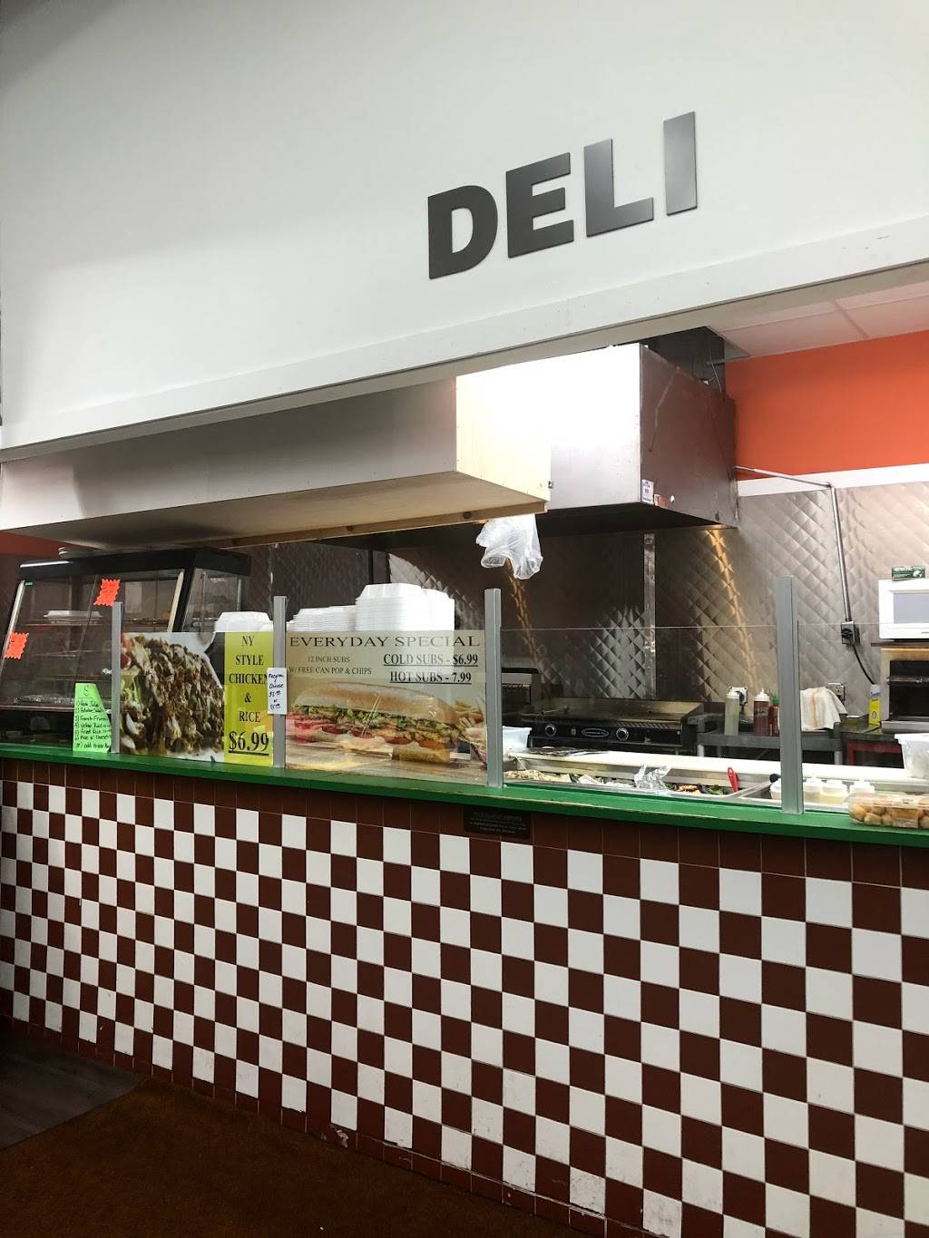 Lovejoy Food & Beverage | restaurant | 1245 Bailey Ave, Buffalo, NY 14206, USA | 7168915409 OR +1 716-891-5409