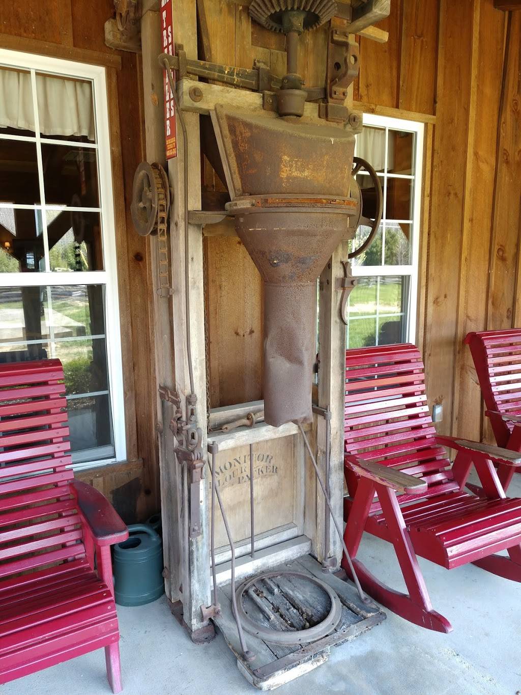 The Farmers Daughter | restaurant | 7700 Erwin Hwy, Chuckey, TN 37641, USA | 4232574650 OR +1 423-257-4650